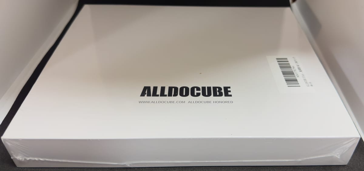 ALLDOCUBE iPlay 60 mini 外箱